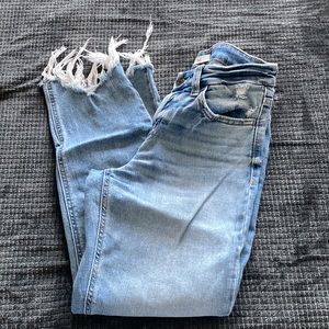 Super cute frayed Willow and root by BKE size 25